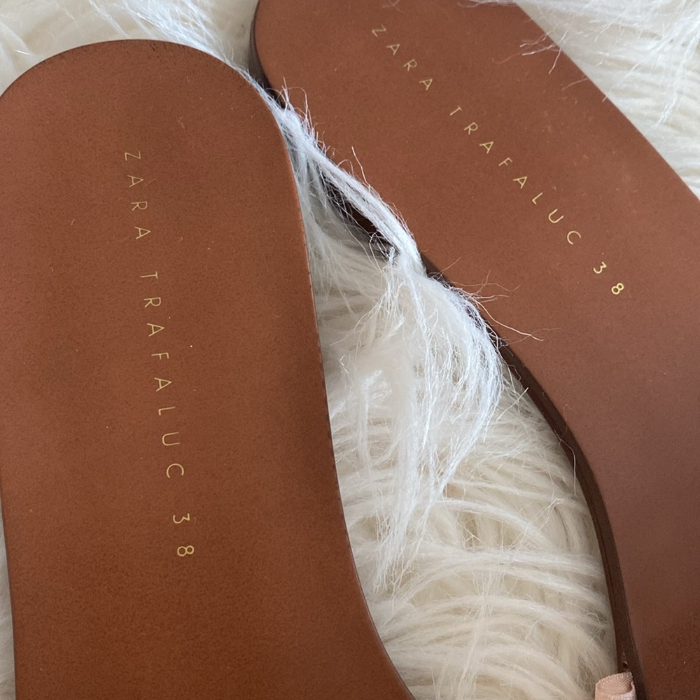ZARA Trafaluc slip on sandals - Picture 3 of 13